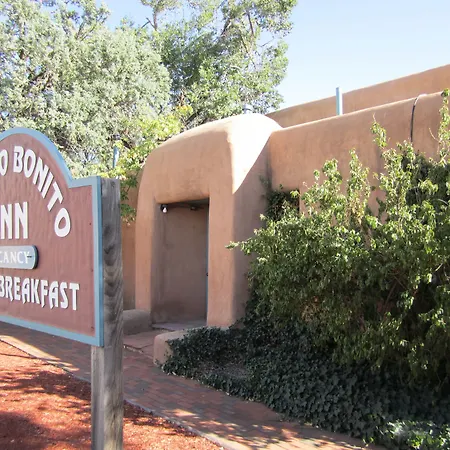 Pueblo Bonito Inn Santa Fe