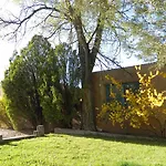 Pueblo Bonito Inn Santa Fe