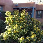 Pueblo Bonito Inn