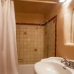 Pueblo Bonito Inn
